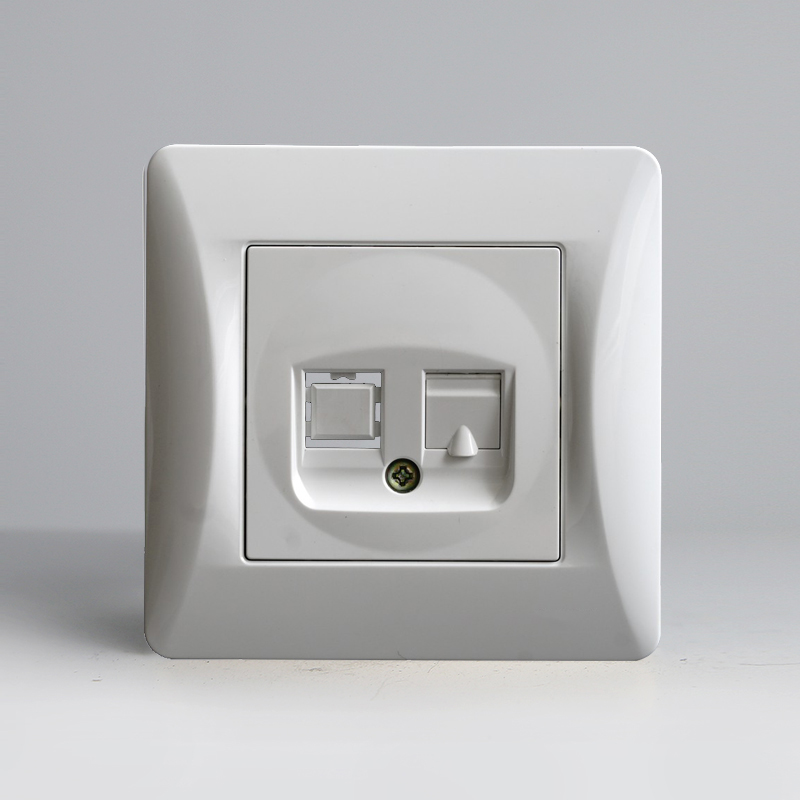 Розетка информационная cat.3 (белый) 0